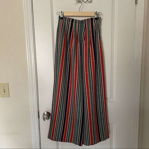 Moon River Crop Top and Pants Set - Picture 4 of 6